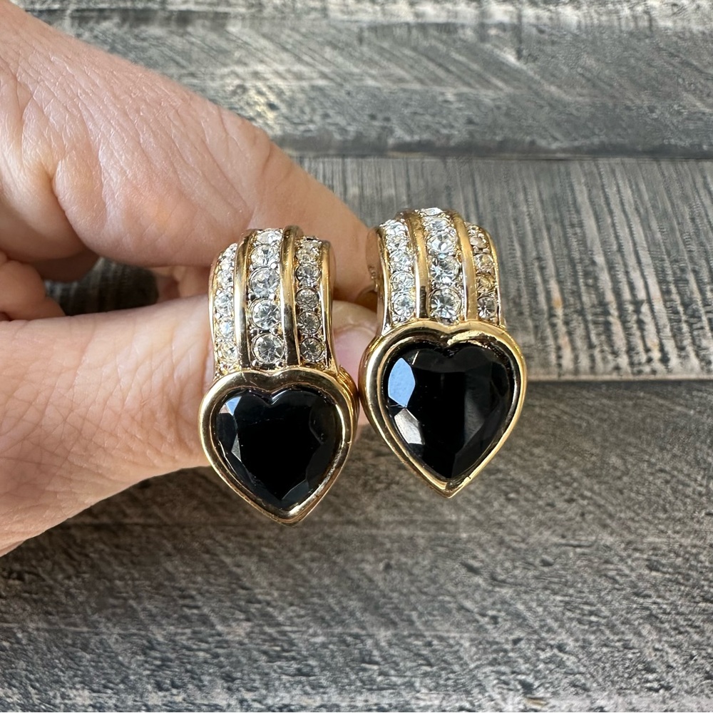 Vintage Nina Ricci Crystal & Heart Earrings - Picture 3 of 7